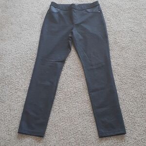 DKNY sz medium stretch pants, NWOT
